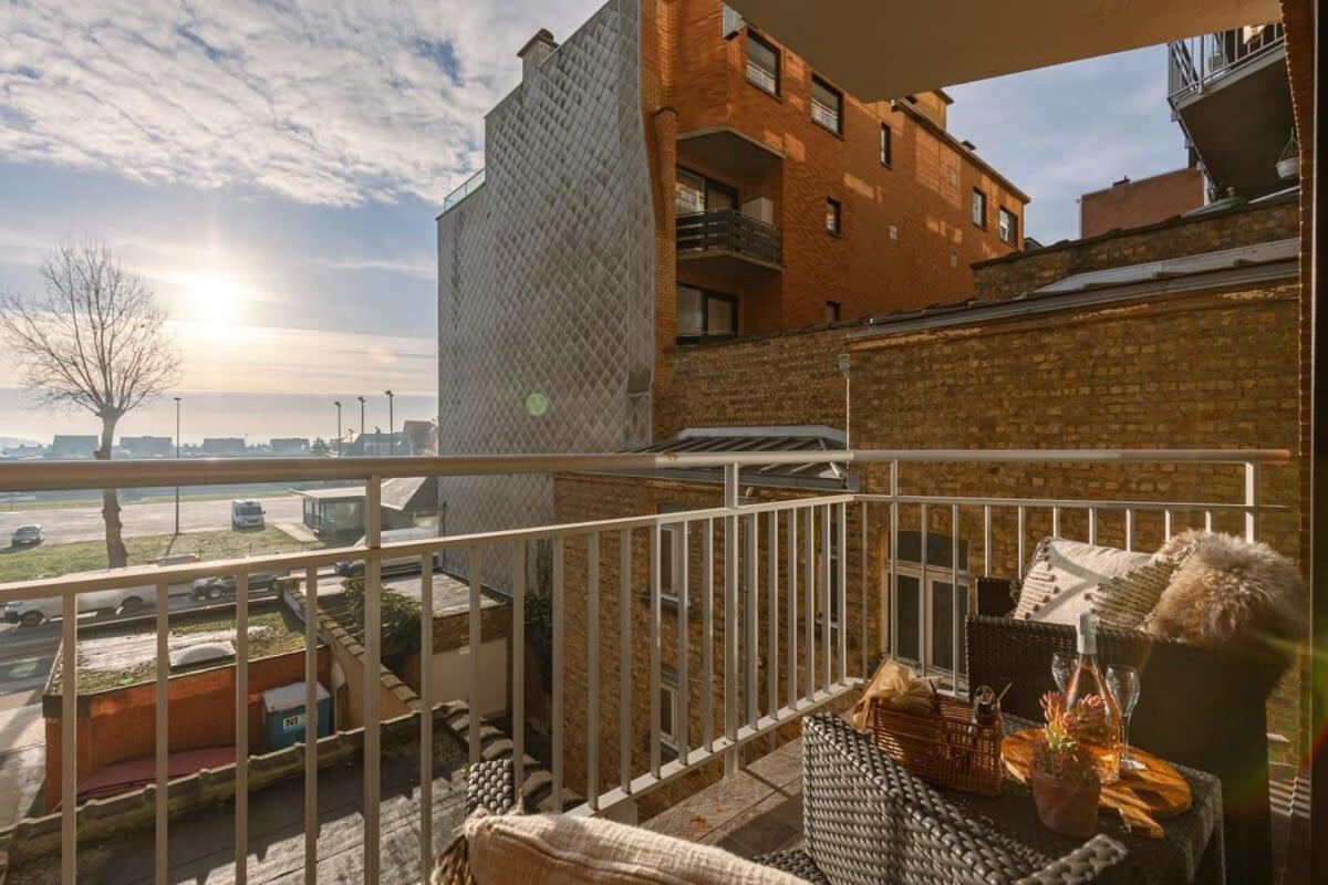 Ferienwohnung Huswell - Charming Studio With Terrace Nearby The Beach Middelkerke Exterior foto