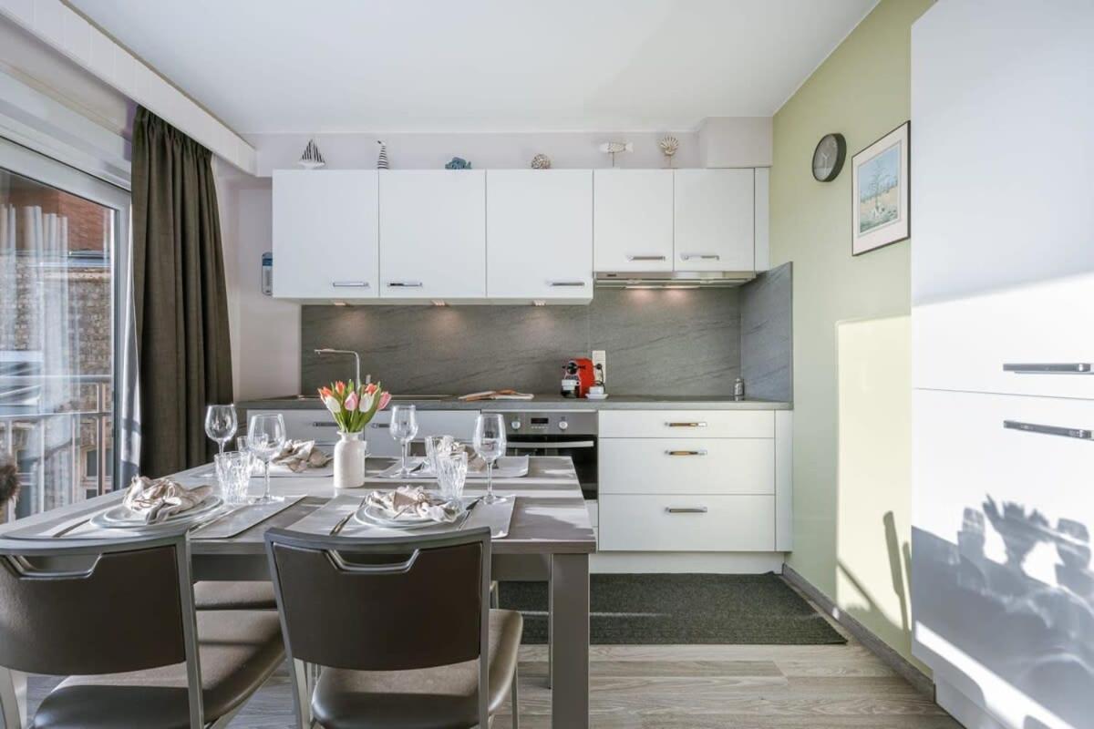 Ferienwohnung Huswell - Charming Studio With Terrace Nearby The Beach Middelkerke Exterior foto